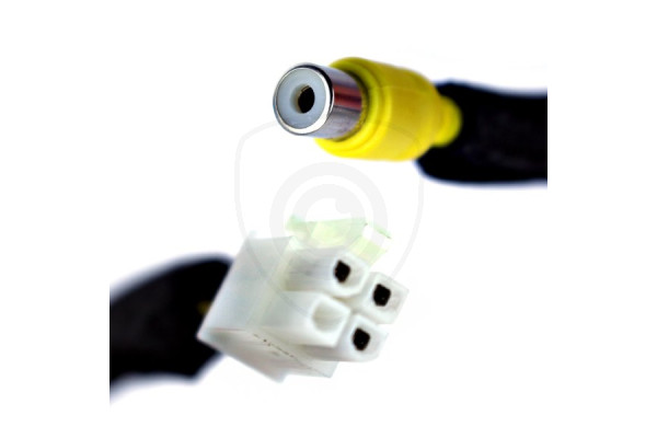 Adapter for anslutning av backkamera till monitor Subaru 2006-2013
