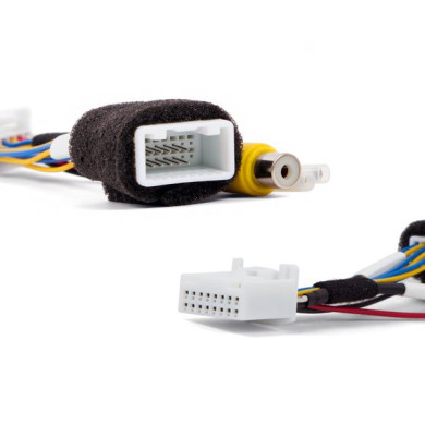 Adapter för anslutning av backkamera till monitor Toyota och Subaru