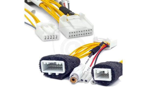 Adapter för anslutning av backkamera till Toyota GEN5 / GEN6 monitor