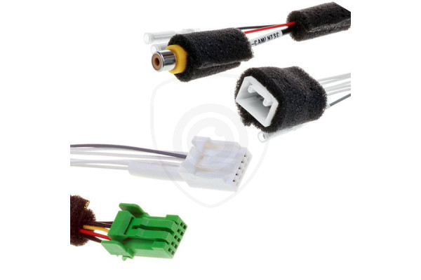 Adapter för anslutning av backkamera till monitor Suzuki 2012 – 2021