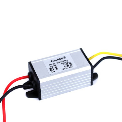 Spänningsomvandlare 24V till 12V (3A)