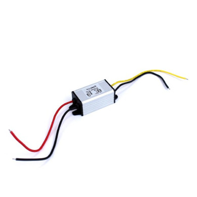 Spänningsomvandlare 24V till 12V (3A)