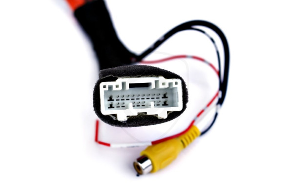 Adapter för backkamera till monitor Mazda 3 Hatchback 2013 - 2018