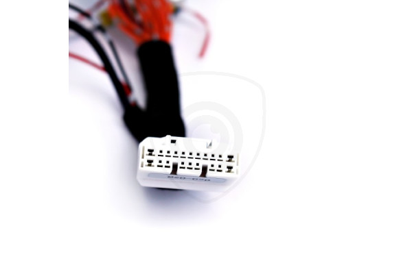Adapter för backkamera till monitor Mazda 3 Hatchback 2013 - 2018