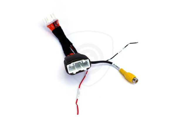 Adapter för backkamera till monitor Mazda 3 Hatchback 2013 - 2018