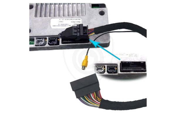 Adapter för anslutning av backkamera till monitor Ford Sync 2 och Sync 3 