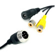 Y-adapter fyrpolig hane / 2x Cinch hona + strömförsörjning hona