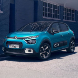 Montering av backkamera i Citroën C3 – steg för steg